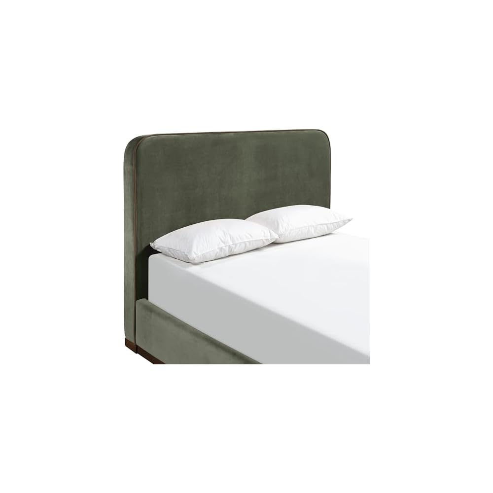 Meridian Furniture RavaGreen-F Rava Collection Modern | Contemporary Full Bed with Ultra Luxe Green 460 GSM Velvet, Piping, Solid Wood Inner Frame, 60.25" W x 84.75" D x 50.75" H, Green, Full